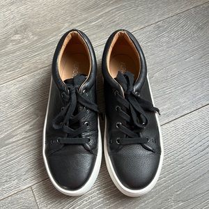 Aerosoles Black Sneakers 7